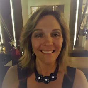 Meet your Posher, Deborah